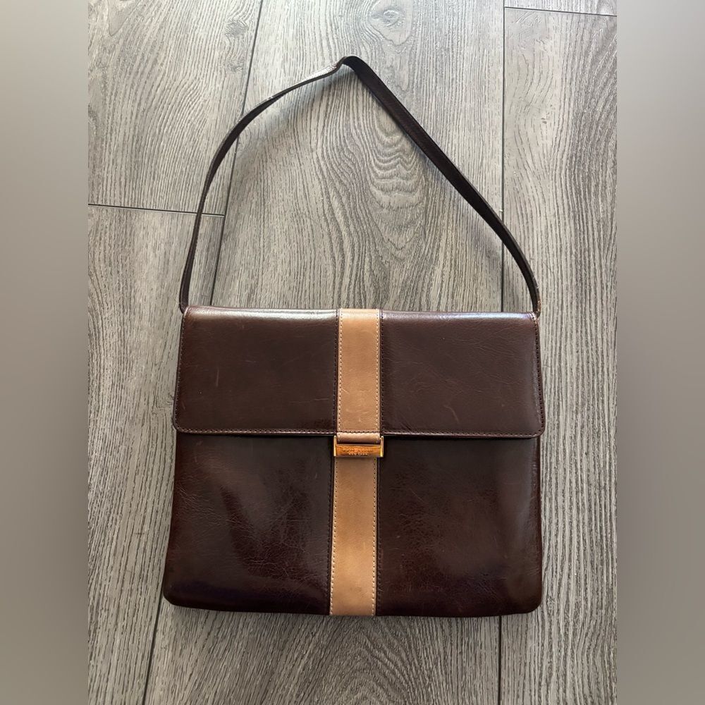 Classic Two-Tone Brown Leather Shoulder Bag Made In Italy.